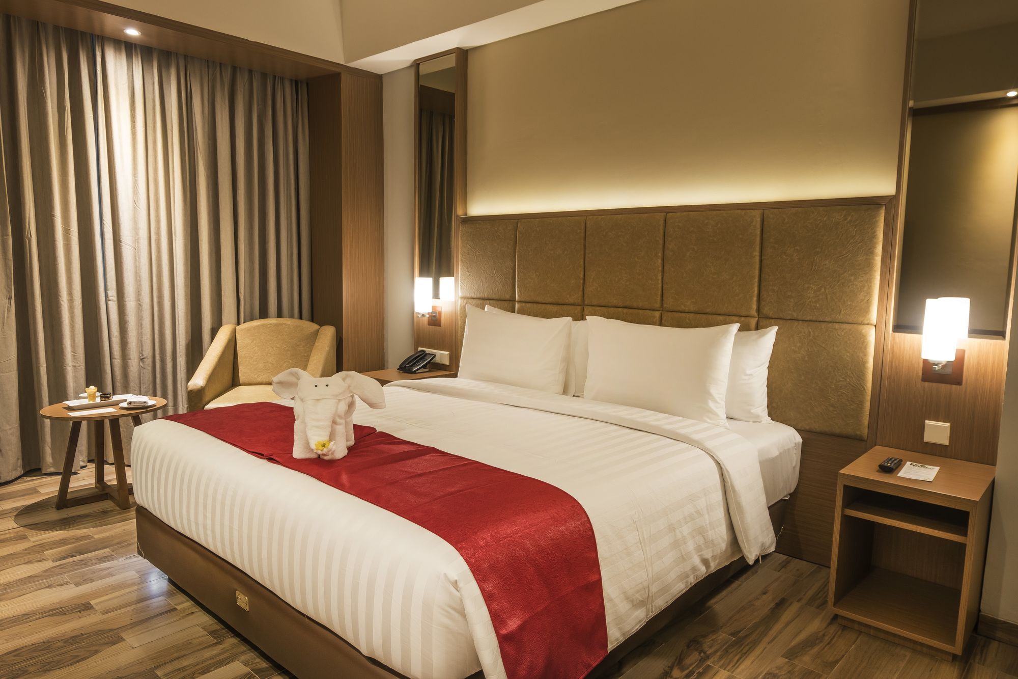 Horison Ciledug Jakarta Exterior photo